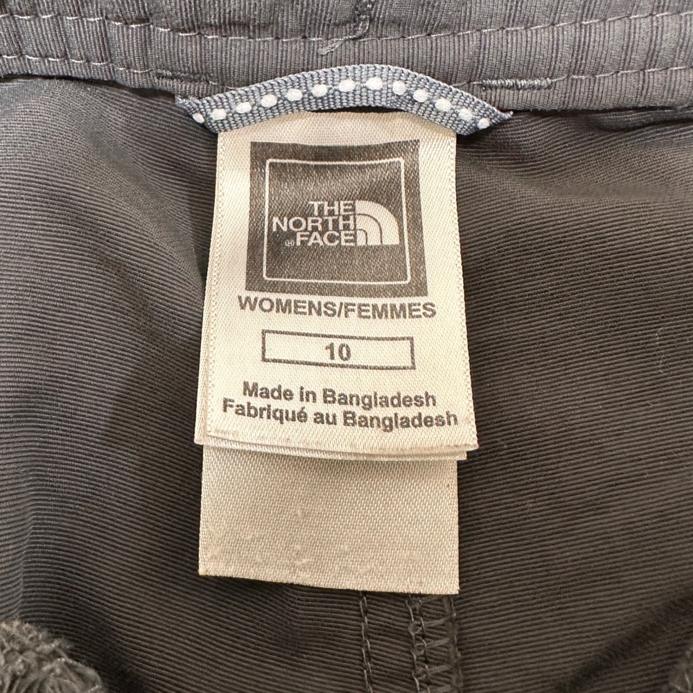 The North Face Cargo Capri Pants Womens 10 Gray Outdoor Hiking Utility - Picture 8 of 10